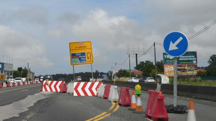 Corte del tráfico de dos días en un tramo de la vía ártabra por obras en el enlace de Iñás