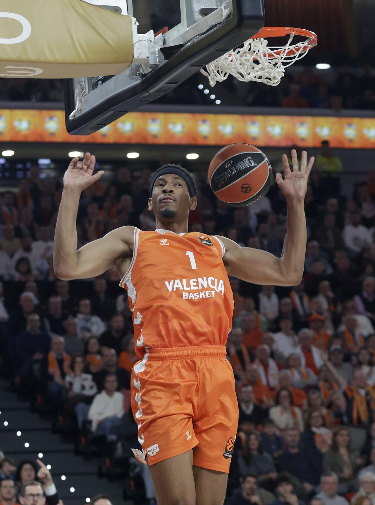 Kameron Taylor, el mejor taronja por segundo partido consecutivo.