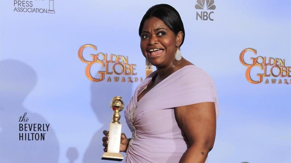L’actriu Octavia Spencer posa amb l’Oscar aconseguit per ’Criadas y señoras’. L’actriu Octavia Spencer posa amb l’Oscar aconseguit per ’Criadas y señoras’.