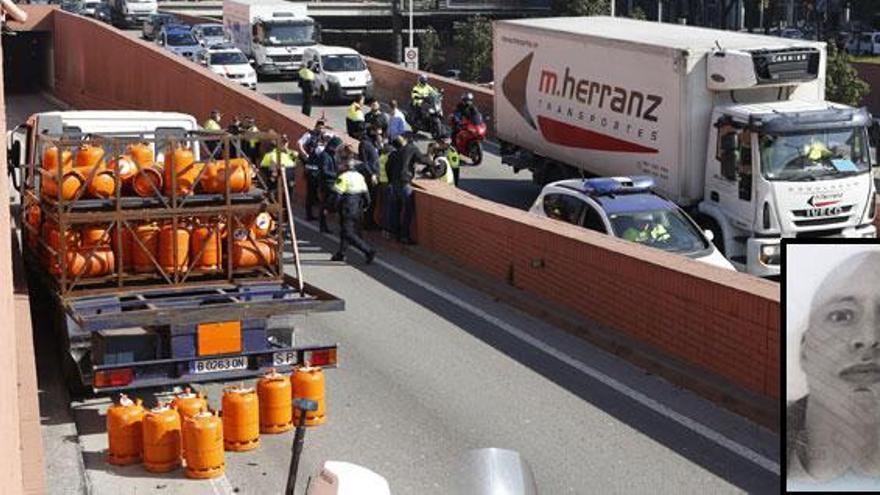 Detenido a tiros un camión de butano que invadió la ronda en sentido contrario