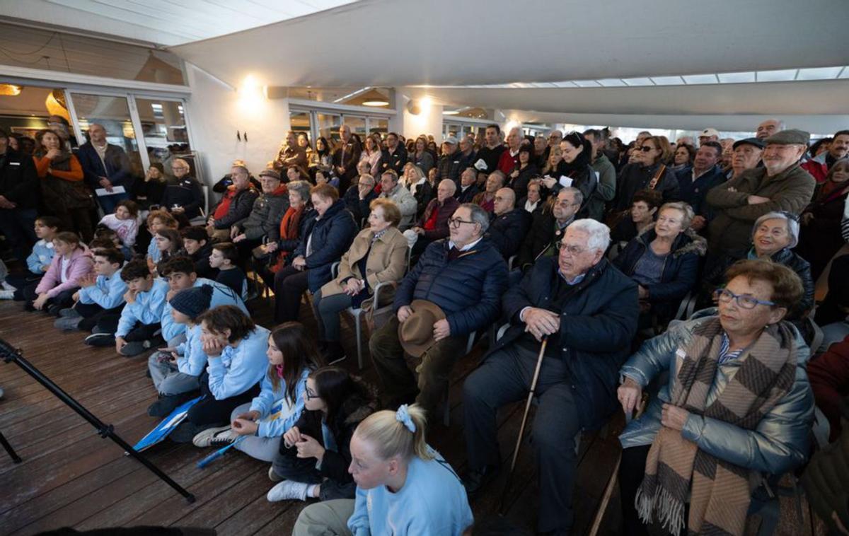 Público de un acto por la continuidad del CNI, en febrero. | VICENT MARÍ