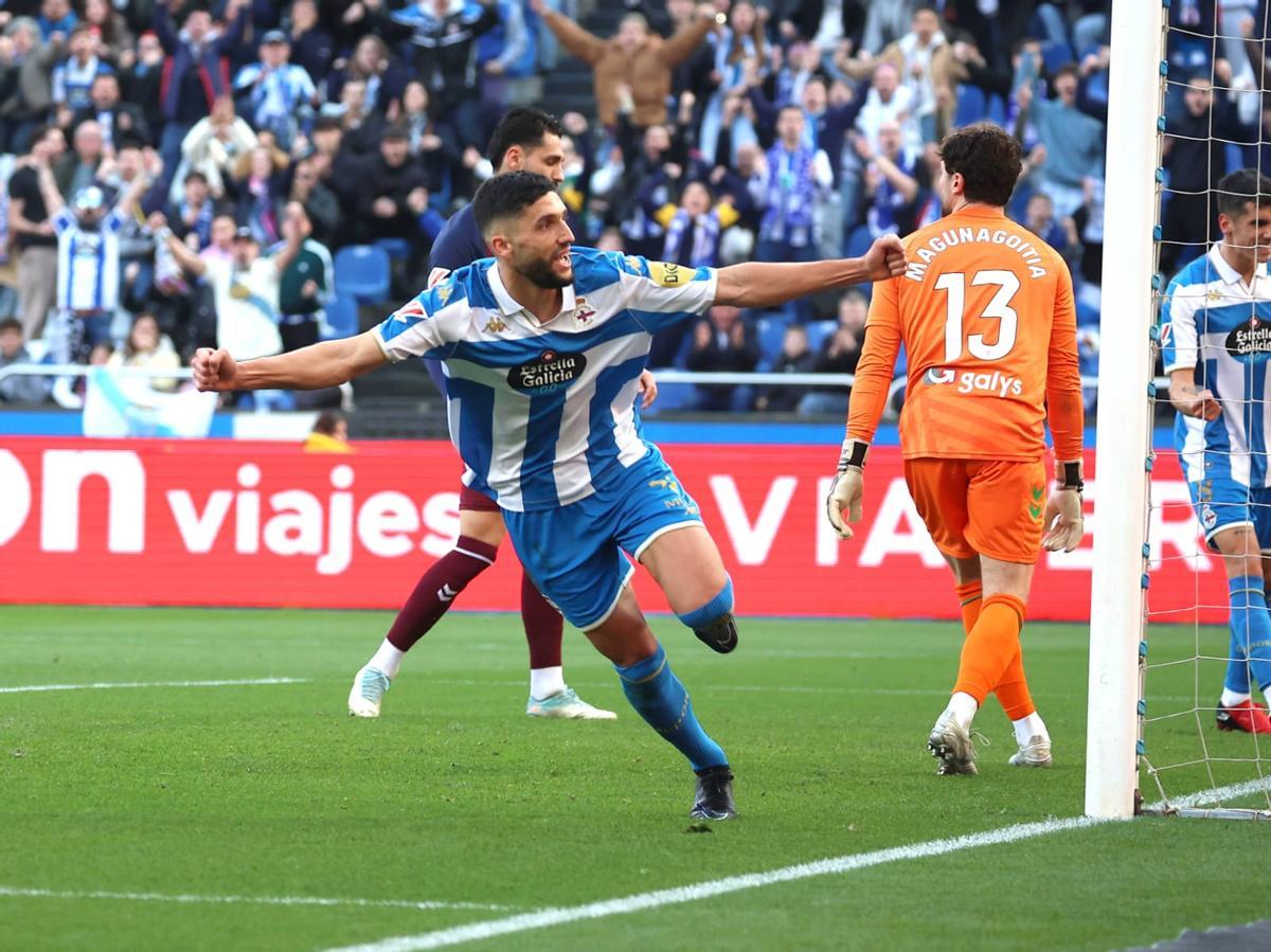 Eddahchouri celebra su gol ante el Eibar