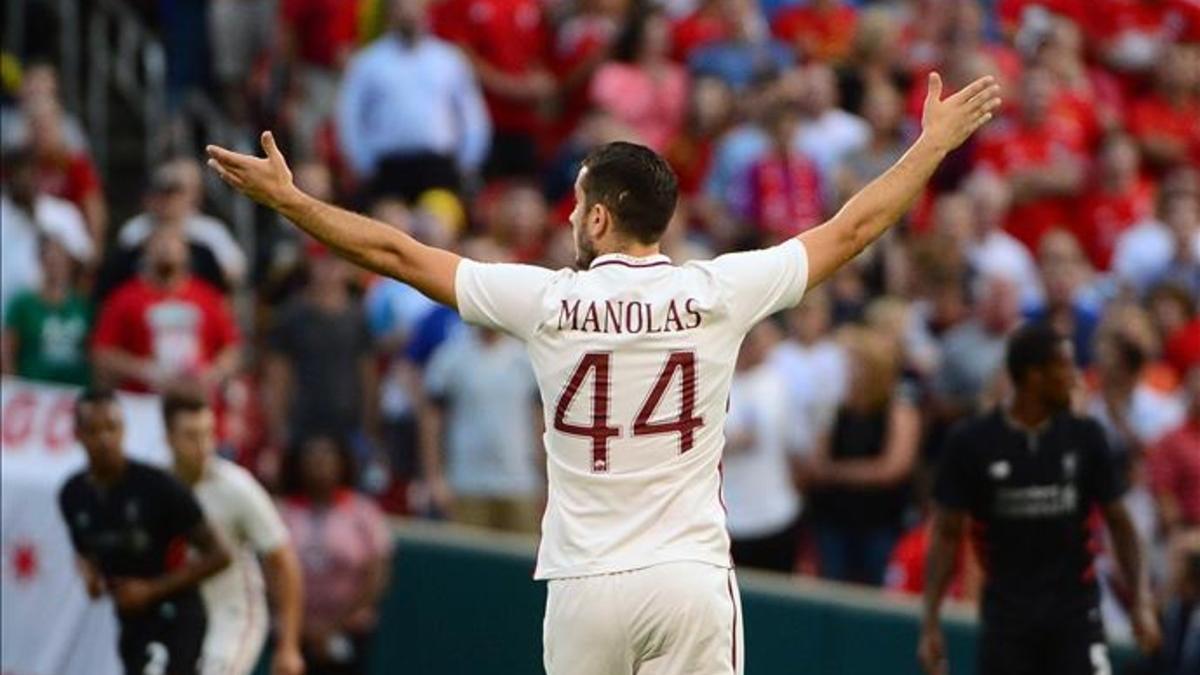 Kostas Manolas en un partido de la Roma