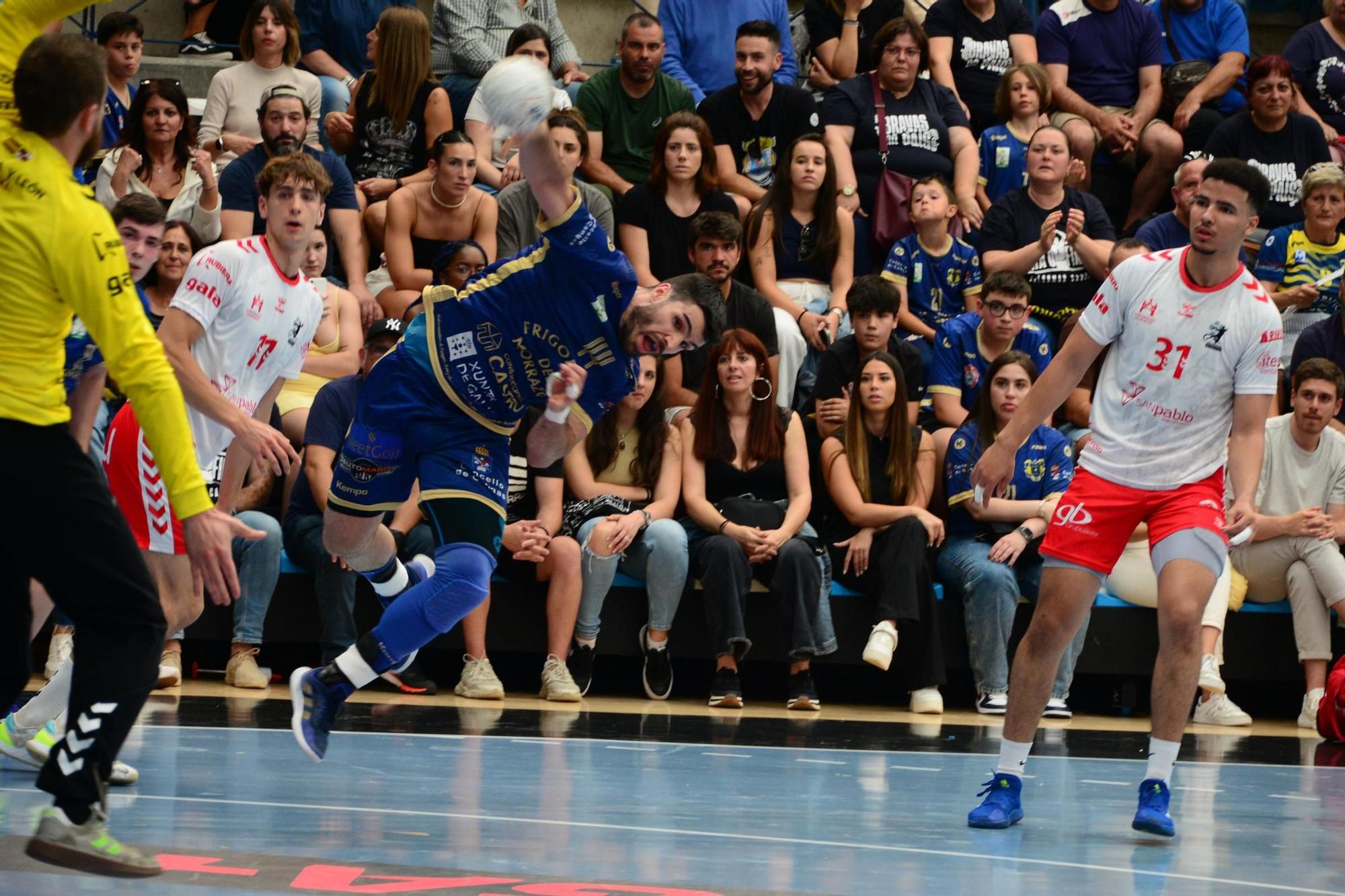 La permanencia del Frigoríficos del Morrazo y la despedida de Moisés Simes