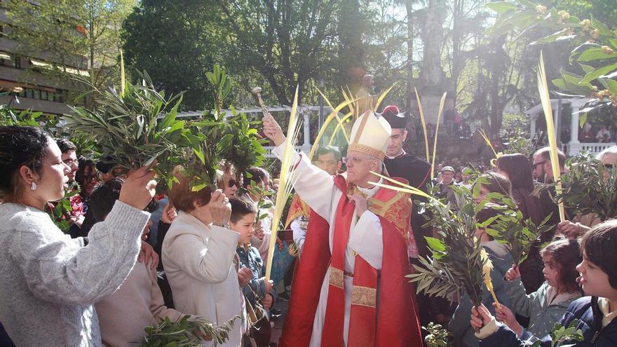 La procesión de la Borriquilla abre los actos de la Semana Santa de Ourense