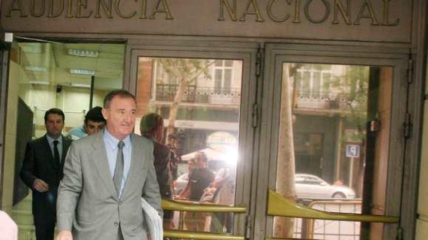 Juan Ramón Avilés abandona la Audiencia Nacional en una imagen del pasado año.