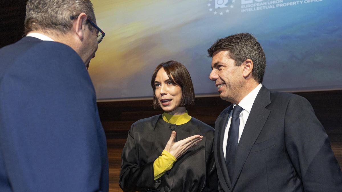 El president Carlos Mazón y la ministra Diana Morant, en un acto en Alicante el pasado enero.