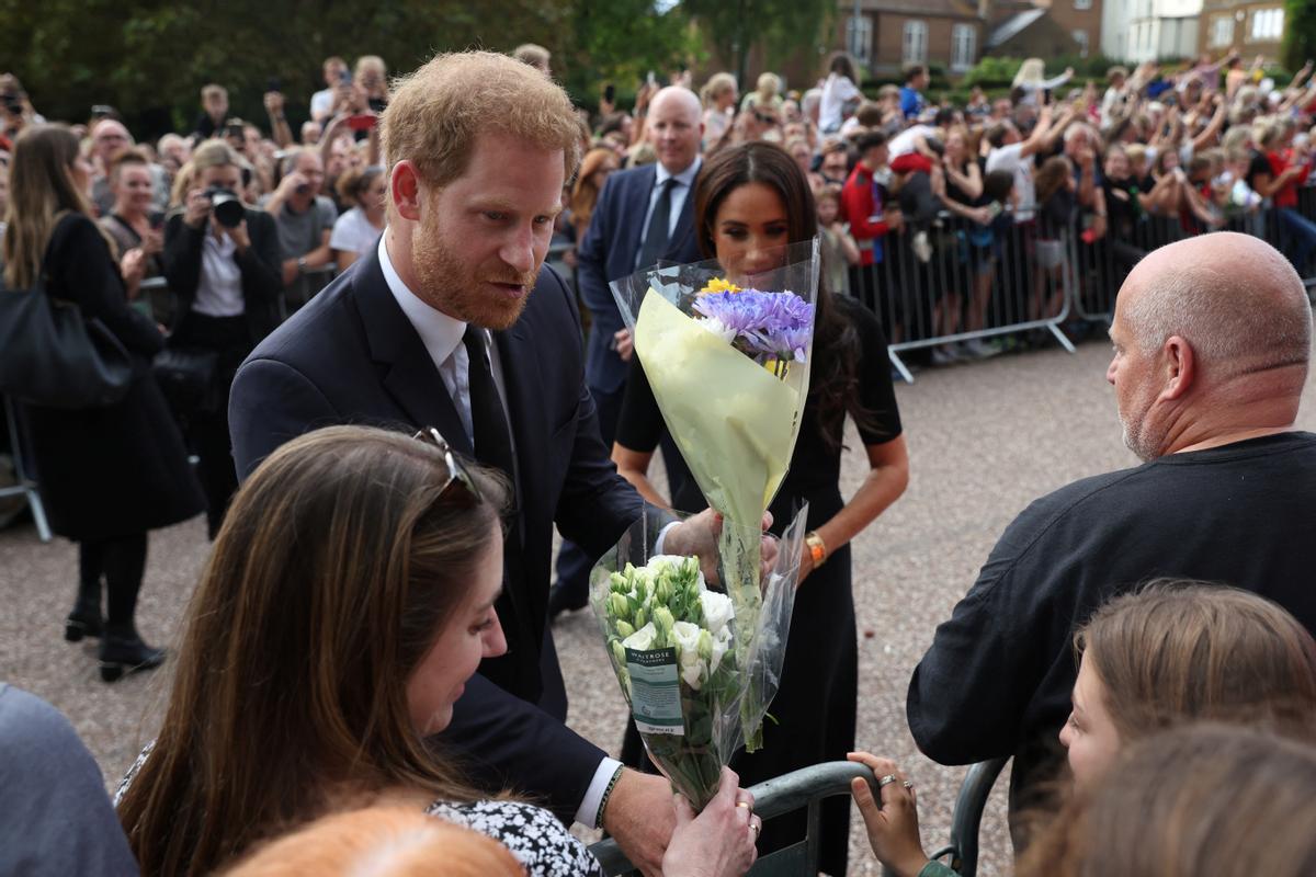 Los príncipes Guillermo y Enrique con sus esposas en Windsor