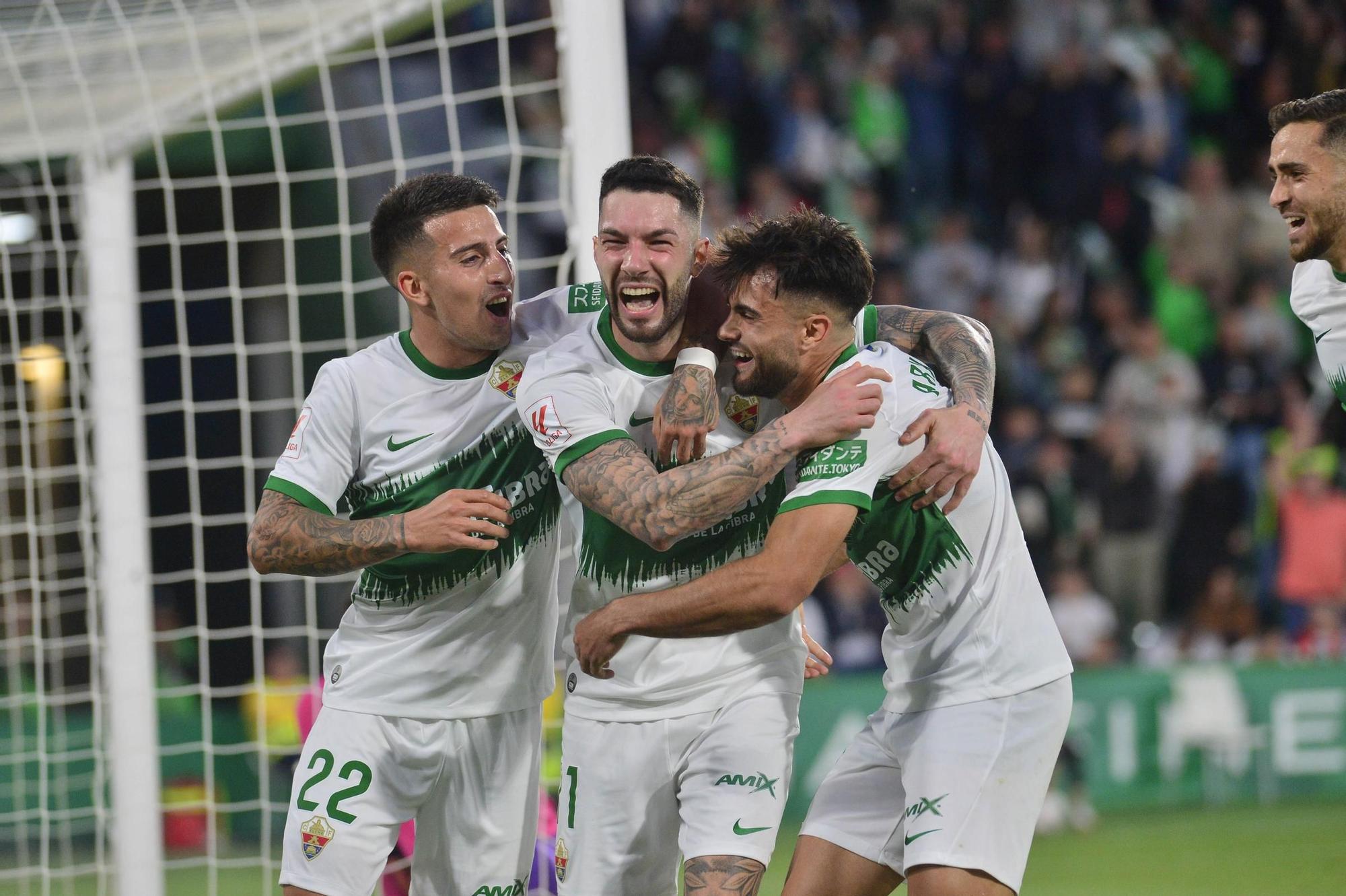 Este Elche puede con todo (3-2)