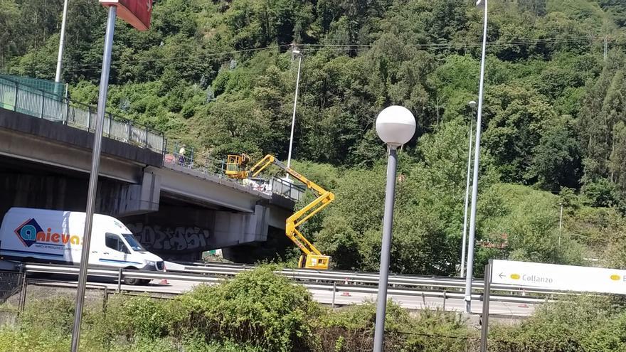 Mieres &quot;dará la batalla&quot; en el juzgado para cobrar la reparación del puente de Seana