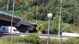 Mieres "dará la batalla" en el juzgado para cobrar la reparación del puente de Seana