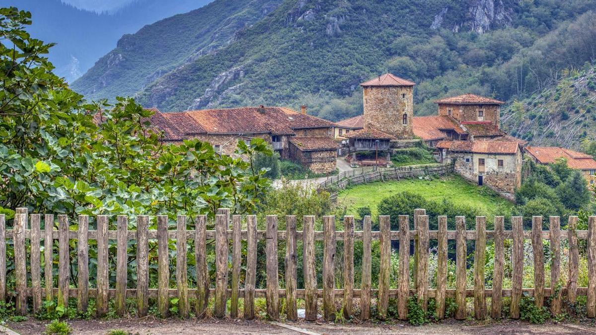Nos adentramos en una de las villas más bonitas y preciadas de Asturias