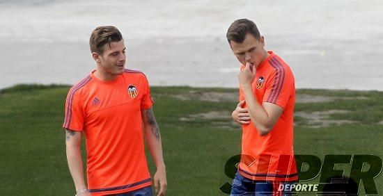 Cheryshev vuelve al grupo y apunta al Villarreal