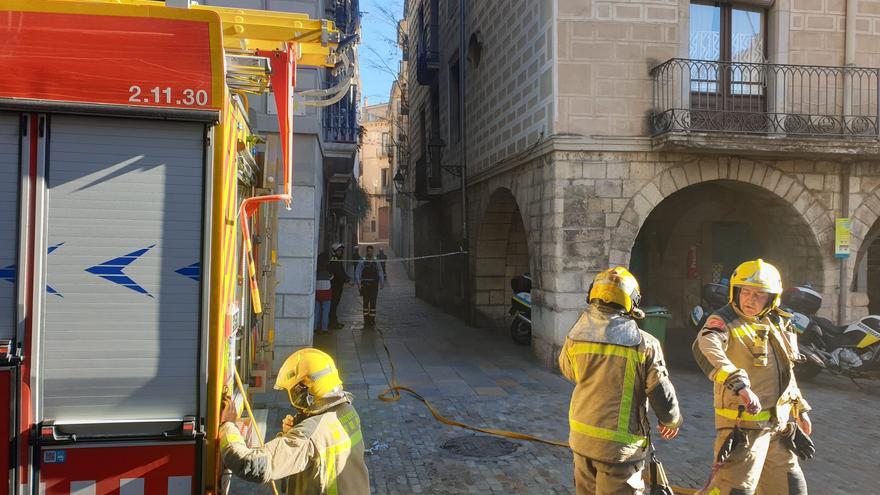 Incendi en un edifici del Barri Vell de Girona