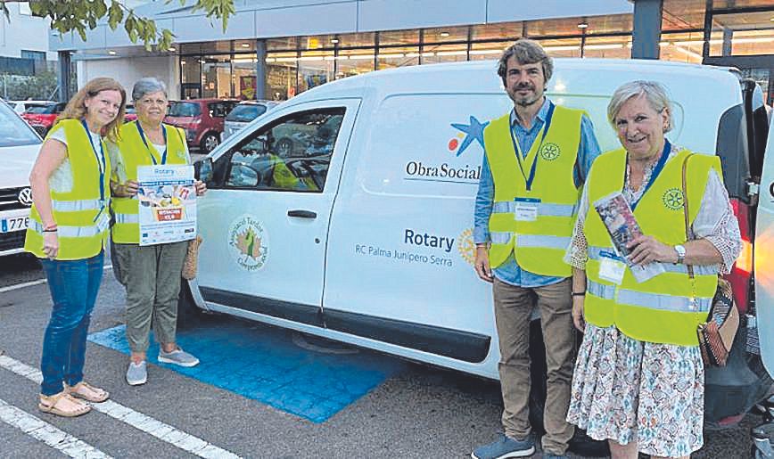 Kimberly Marshall, María Duran, Marc Pérez-Ribas y Sofía.