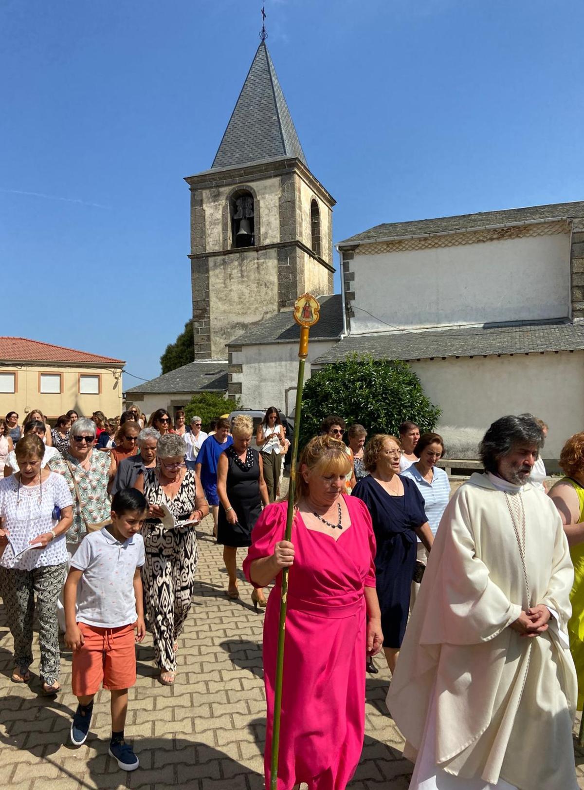 Procesión en Rabanales