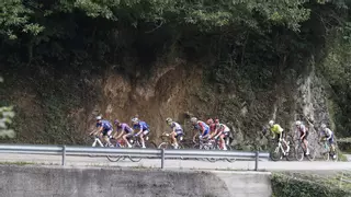 Evenepoel se mantiene firme en la Vuelta con Enric Mas al acecho