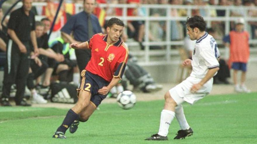 Pablo Coira, durante un partido del Mundial de Nigeria.