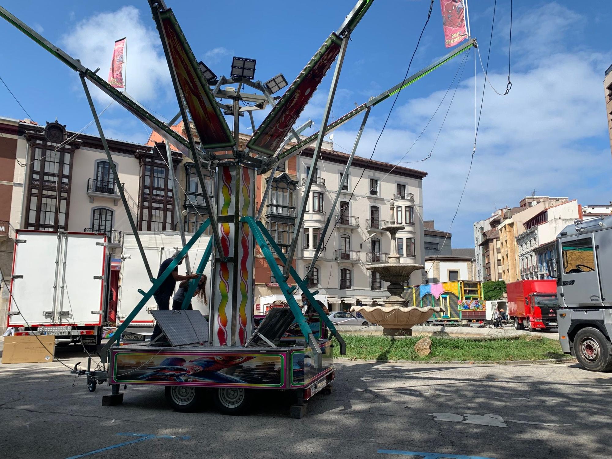 El ferial de San Agustín conquista la plaza de Pedro Ménendez