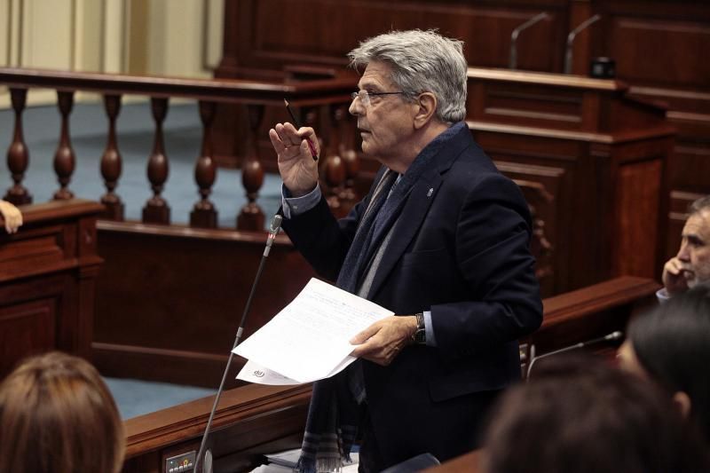 Pleno del Parlamento de Canarias