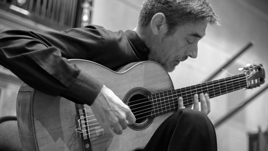 «Ens hem deixat envair massa per la música moderna»