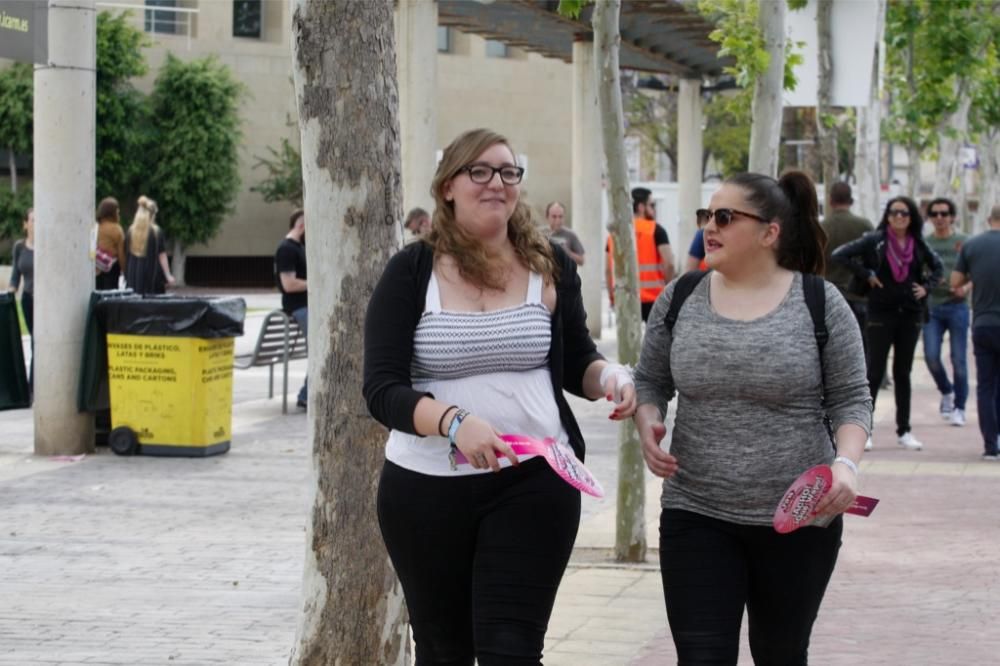 Ambiente en el SOS 4.8 el viernes por la tarde