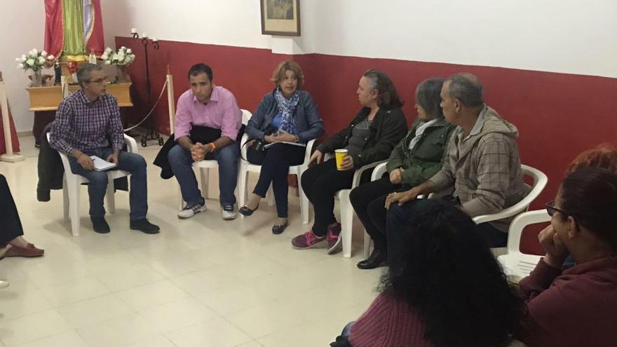 Primeras reuniones mantenidas con los vecinos afectados en Jinámar