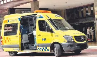 Dos personas heridas, una atrapada, tras un accidente de tráfico en A Laracha