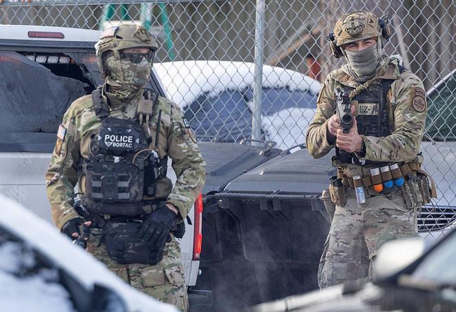 "Perseguir inmigrantes en Estados Unidos"