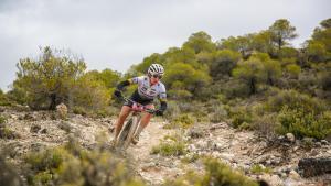 Txell Figueras durante una de las competiciones de mountain bike de esta temporada con su equipo, el Cannondale-ISB Sport