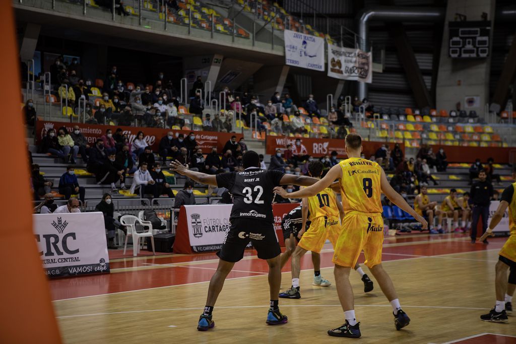 Todas las imágenes del encuentro del FC Cartagena CB ante el Herbalife Gran Canaria