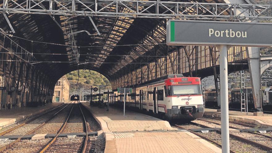 L&#039;estació de tren de Portbou on cal vigilància