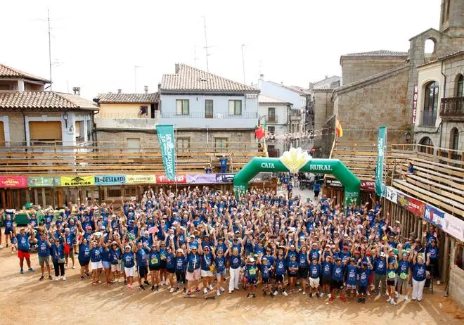 GALERÍA | Fermoselle se vuelca con la marcha por la vida