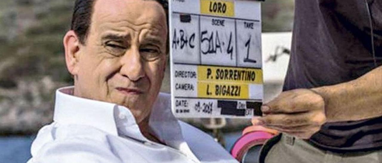 Toni Servillo como Berlusconi en el filme ‘Loro’.