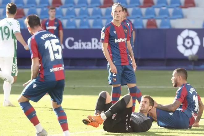 Las imágenes de la lesión de Aitor Fernández