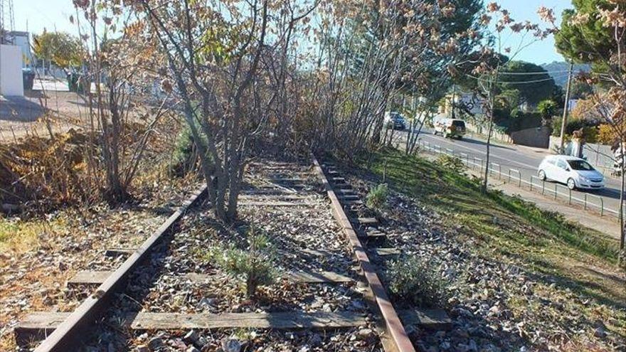 La vía verde de Cerro Muriano está en la actualidad abandonada.