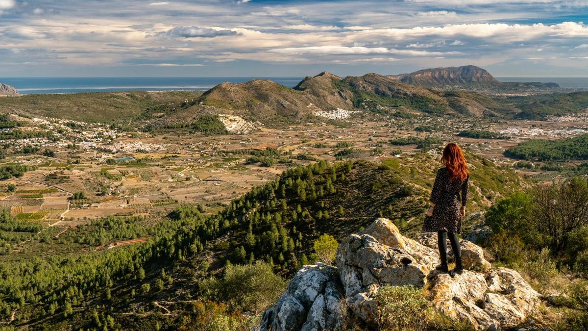 Vall de Pop, la zona natural de Alicante que da la espalda al mar para volver a sus brazos