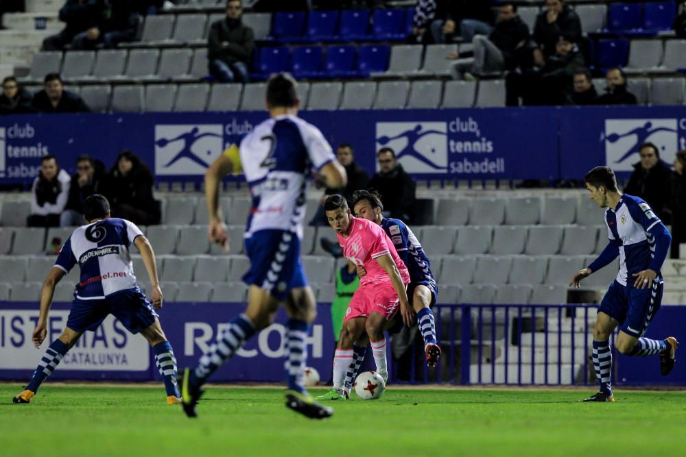 El Hércules se estrella en Sabadell