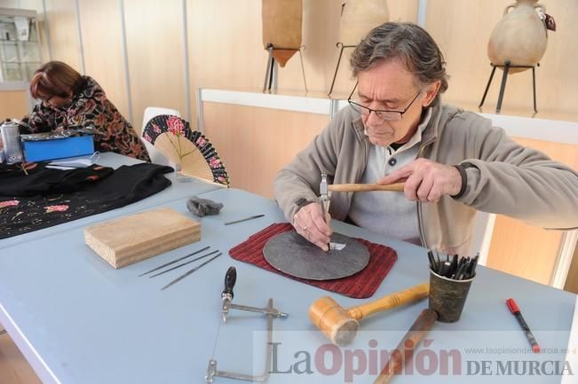 Mercadillo de Artesanía en Alfonso X El Sabio en M