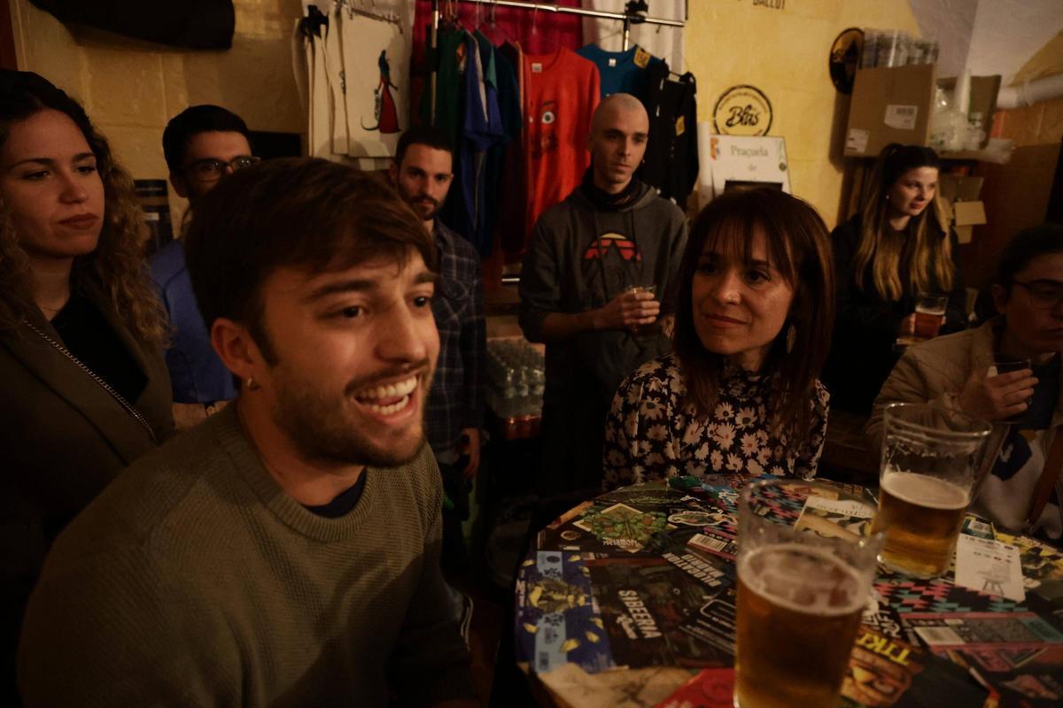 El PSOE de Cáceres debate sobre la vivienda