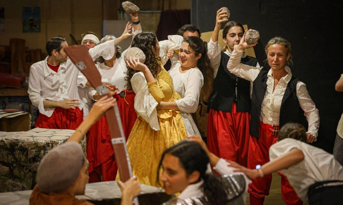 Ensaio da obra ‘Honra. A non historia de María Pita’. |  Germán Barreiros/Roller Agencia