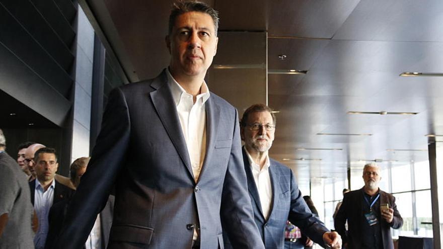 El nou president del PPC, Xavier Garcia Albiol, i el president del govern espanyol, Mariano Rajoy, tot just abans del congrés del partit aquest diumenge