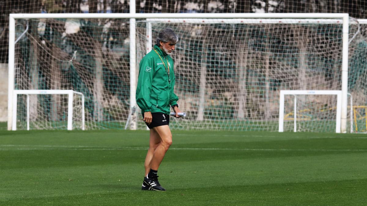 Pablo Alfaro, durante un entrenamiento del Córdoba CF, la pasada temporada.