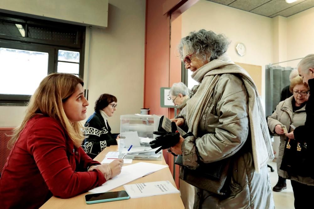 Marta Pascal (PDeCAT) vive la jornada electoral ...