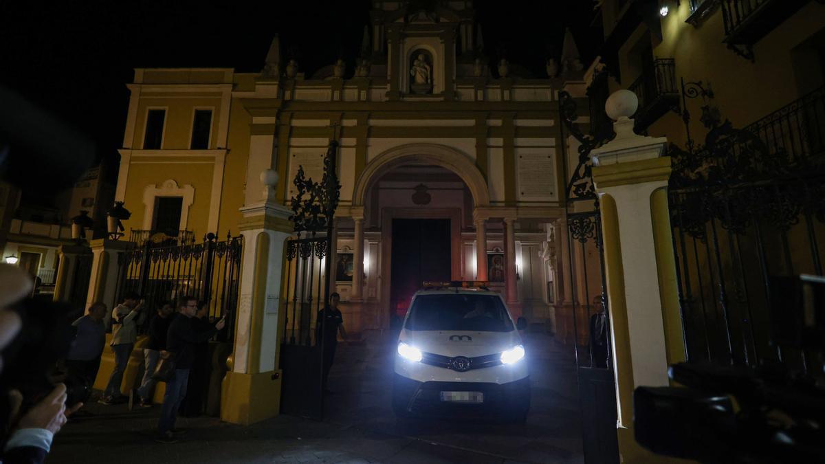 Exhumados los restos del general golpista Queipo de Llano.