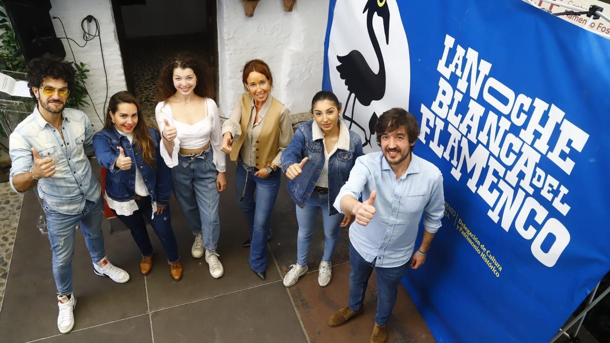 El pianista Alfonso Aroca, el grupo Las Féminas, el flautista y saxofonista Sergio de Lope y la delegada de Cultura, Marian Aguilar, presentan la nueva edición de la Noche Blanca del Flamenco