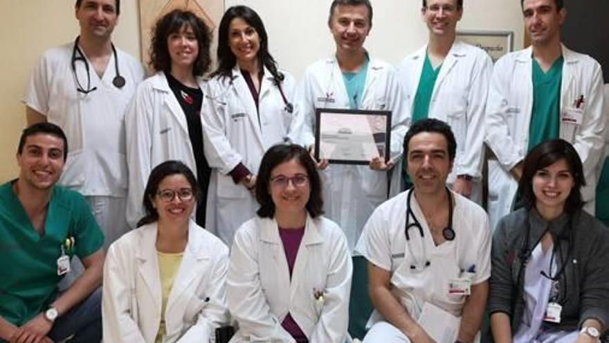 El equipo del Hospital de Elche que ha realizado el estudio.