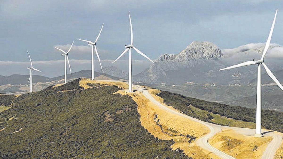 Molins de vent en un parc eòlic d’Astúries en una fotografia d’arxiu. | JOSÉ CARLOS DÍEZ