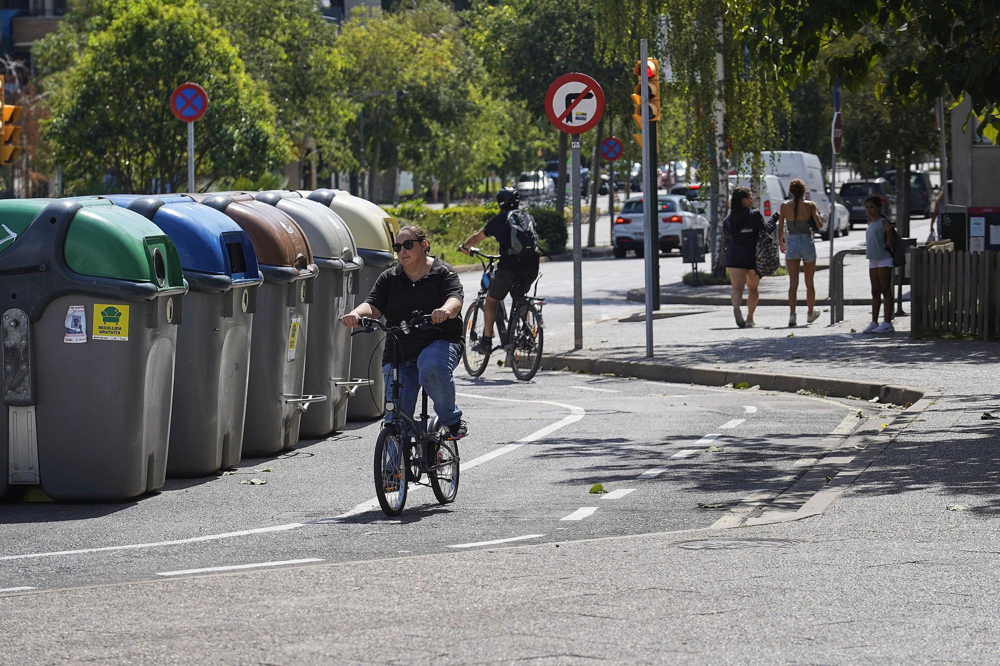 El carril bici de l’avinguda Lluís Pericot i com intentar solucionar obstacles pel camí