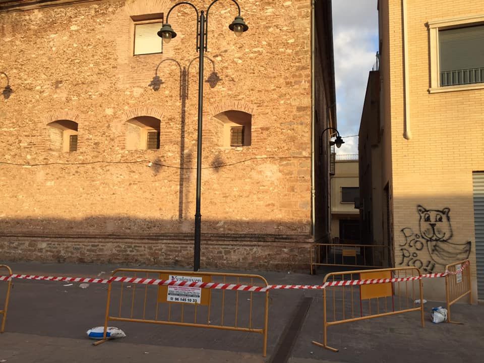 Se desprende parte de la cubierta de la cúpula de la iglesia de San Juan Apóstol de Massamagrell